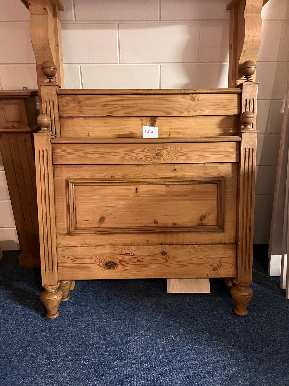 Grenenhouten bedframe - Klassiek en robuust 90x200, Huis en Inrichting, Slaapkamer | Complete slaapkamers, Ophalen, Nieuw, Eenpersoons