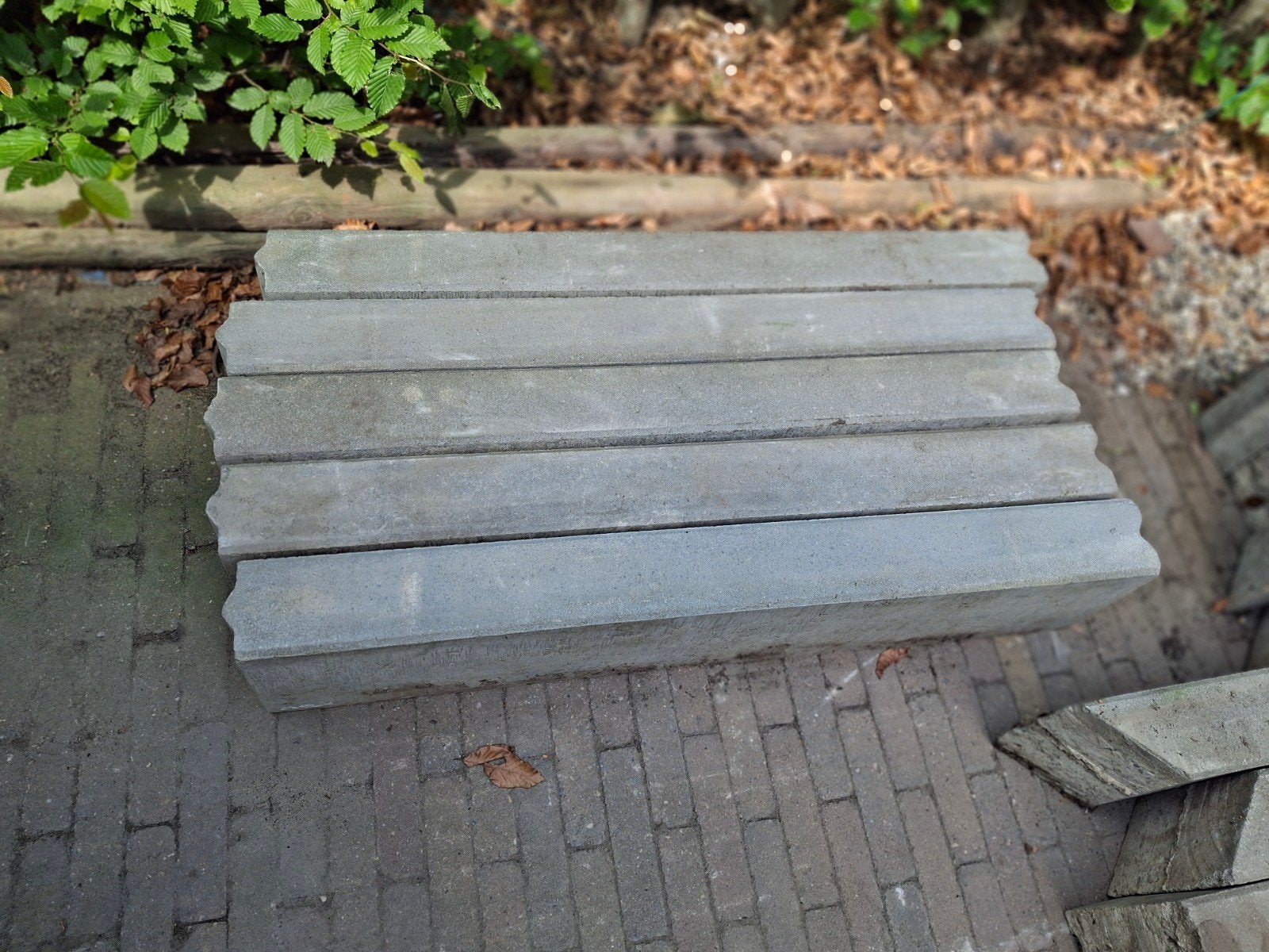 Betonbandjes stoepbandjes trottoirbandjes, Ophalen, Gebruikt, Overige typen, Minder dan 25 cm