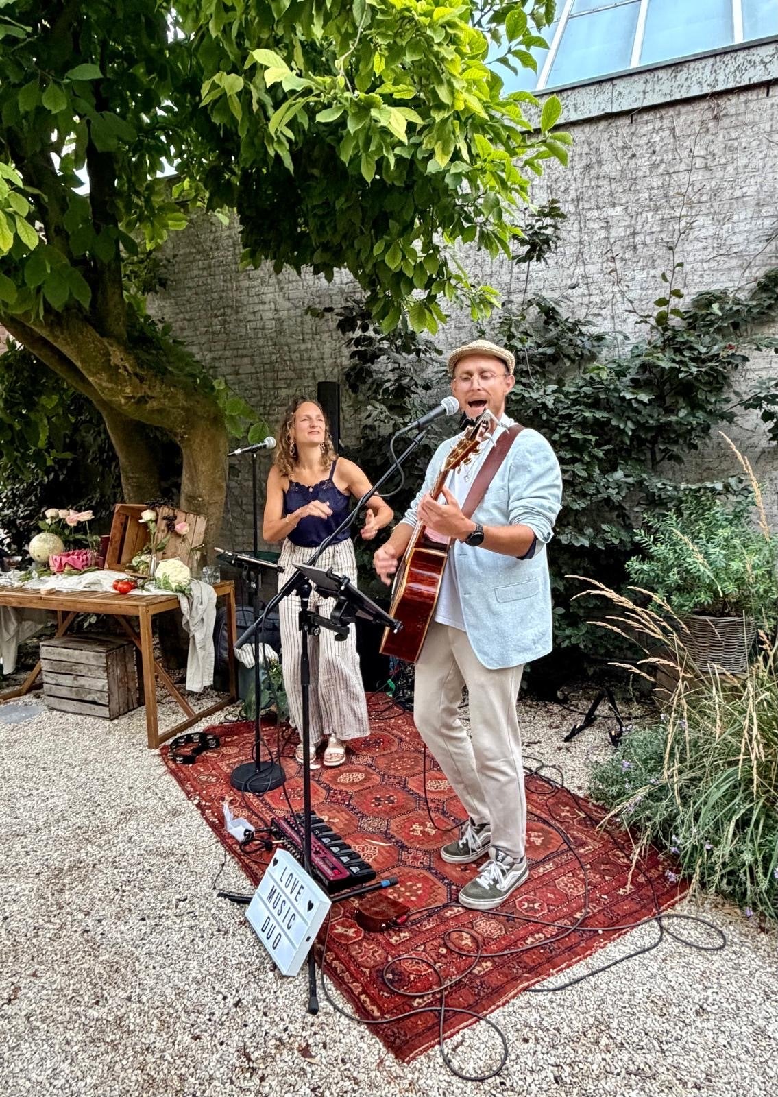 Foto 4 van Akoestisch Duo - Bruiloft - Tuinfeest - Borrel