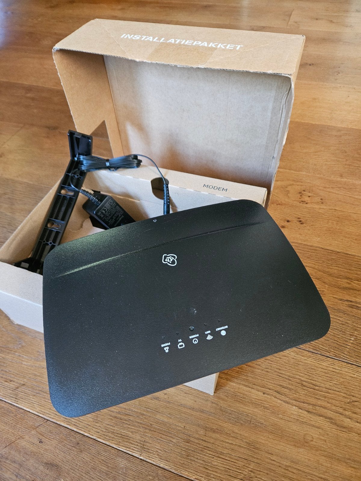youfone router, Ophalen of Verzenden, Nieuw, Router met modem