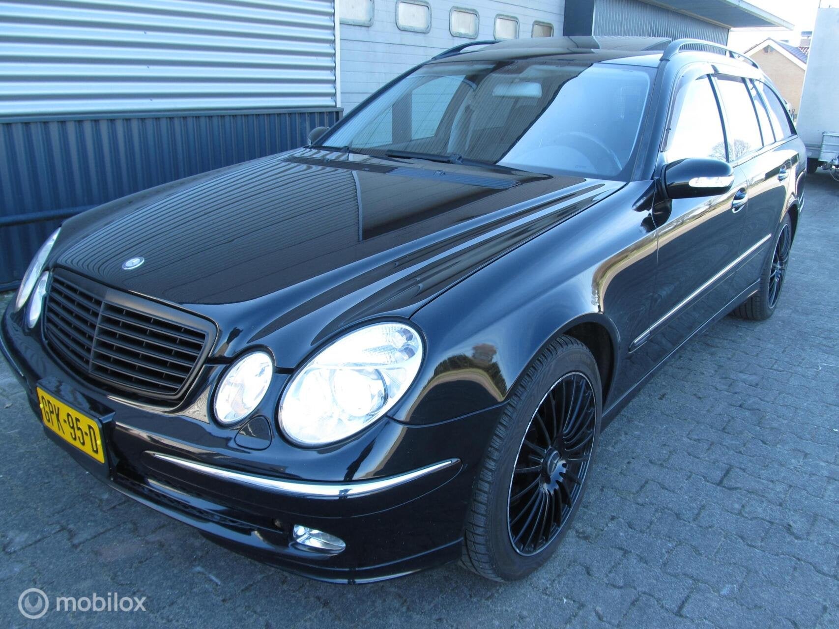 mercedes E Combi - 320 4-Matic benzine, 85054 km, AWD !, Automaat, Zwart, 1770 kg, Zwart