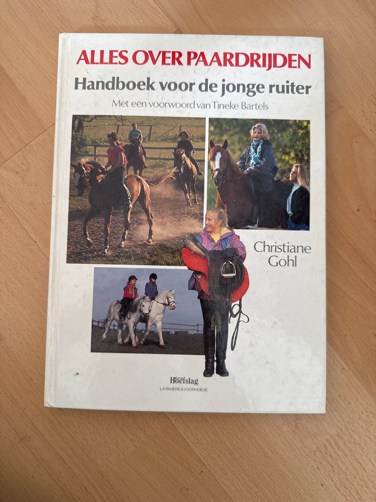 Alles over Paardrijden - Handboek voor de jonge ruiter, Ophalen of Verzenden, Gelezen