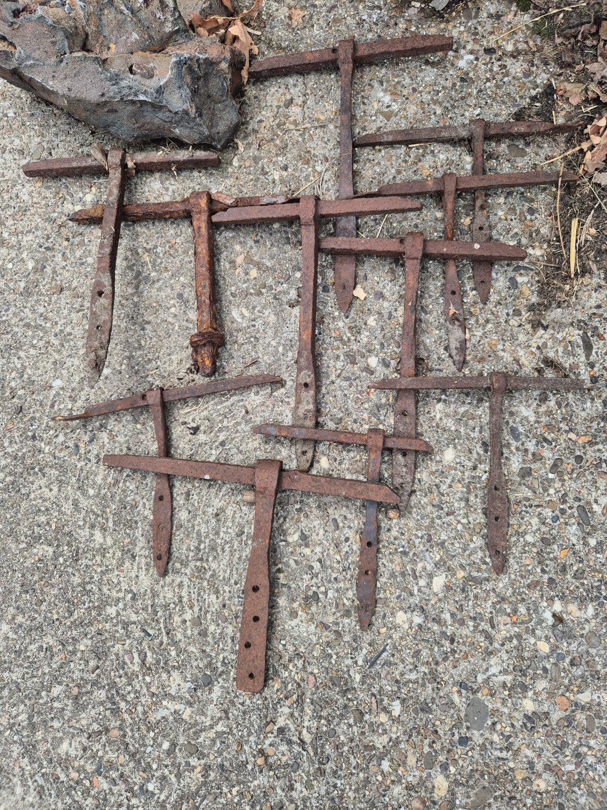 Authentieke gietijzeren muurankers / gevelankers (11 stuks), Ophalen
