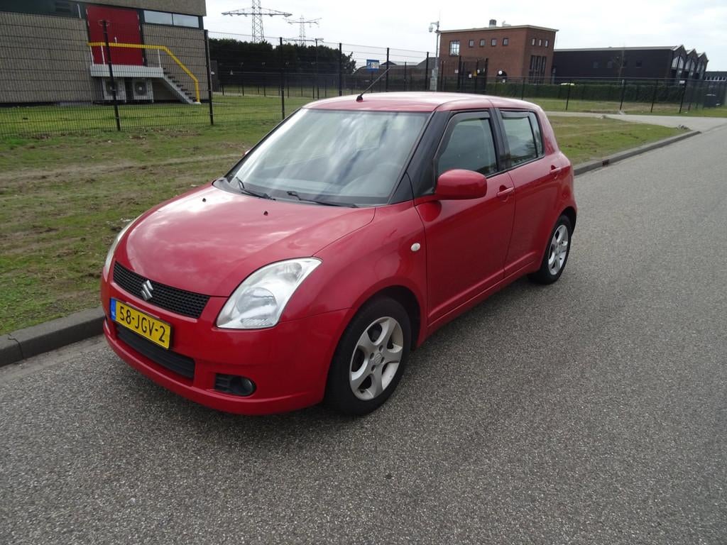 Suzuki Swift 1.3 GLS, Auto's, Suzuki, Voorwielaandrijving, Metallic lak, 965 kg, 400 kg