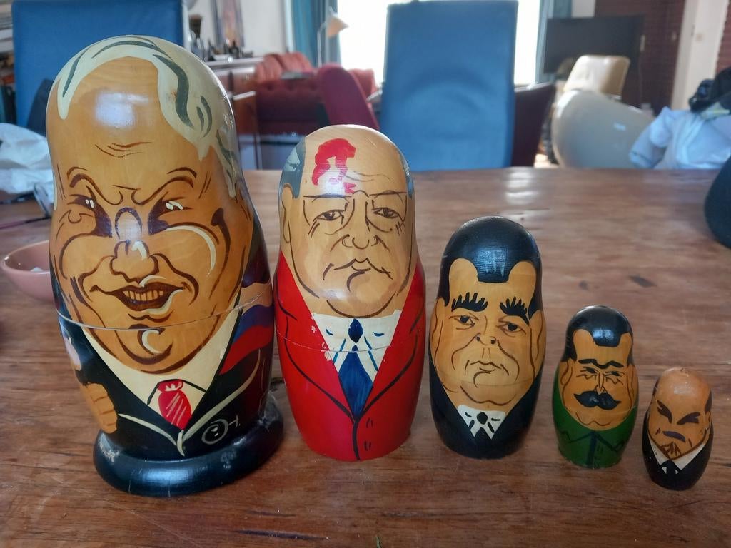 Russische Matroesjka Poppen - Politieke Leiders Set, Ophalen of Verzenden, Gebruikt