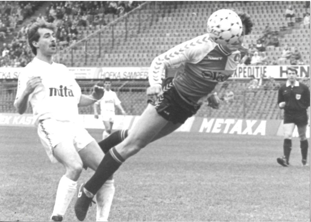 1988-1989 persfoto 12-02-1989 Feyenoord-Haarlem 3-0, Verzenden, Zo goed als nieuw, Feyenoord, Overige typen