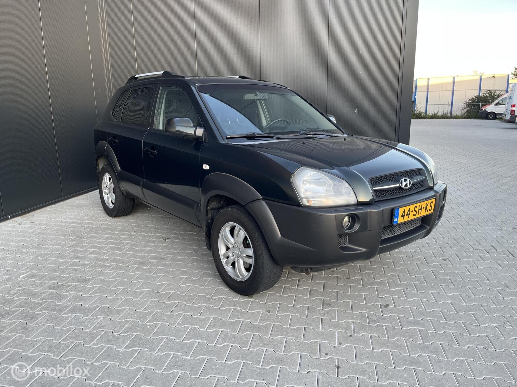 Hyundai Tucson 2.0i Style / AIRCO / CRUISE / TREKHAAK, Auto's, Gebruikt, 4 cilinders, Bedrijf, Handgeschakeld