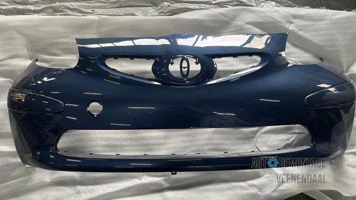 Voorbumper van een Toyota Aygo (8R3), Auto-onderdelen, -, -, Nieuw, Ophalen of Verzenden