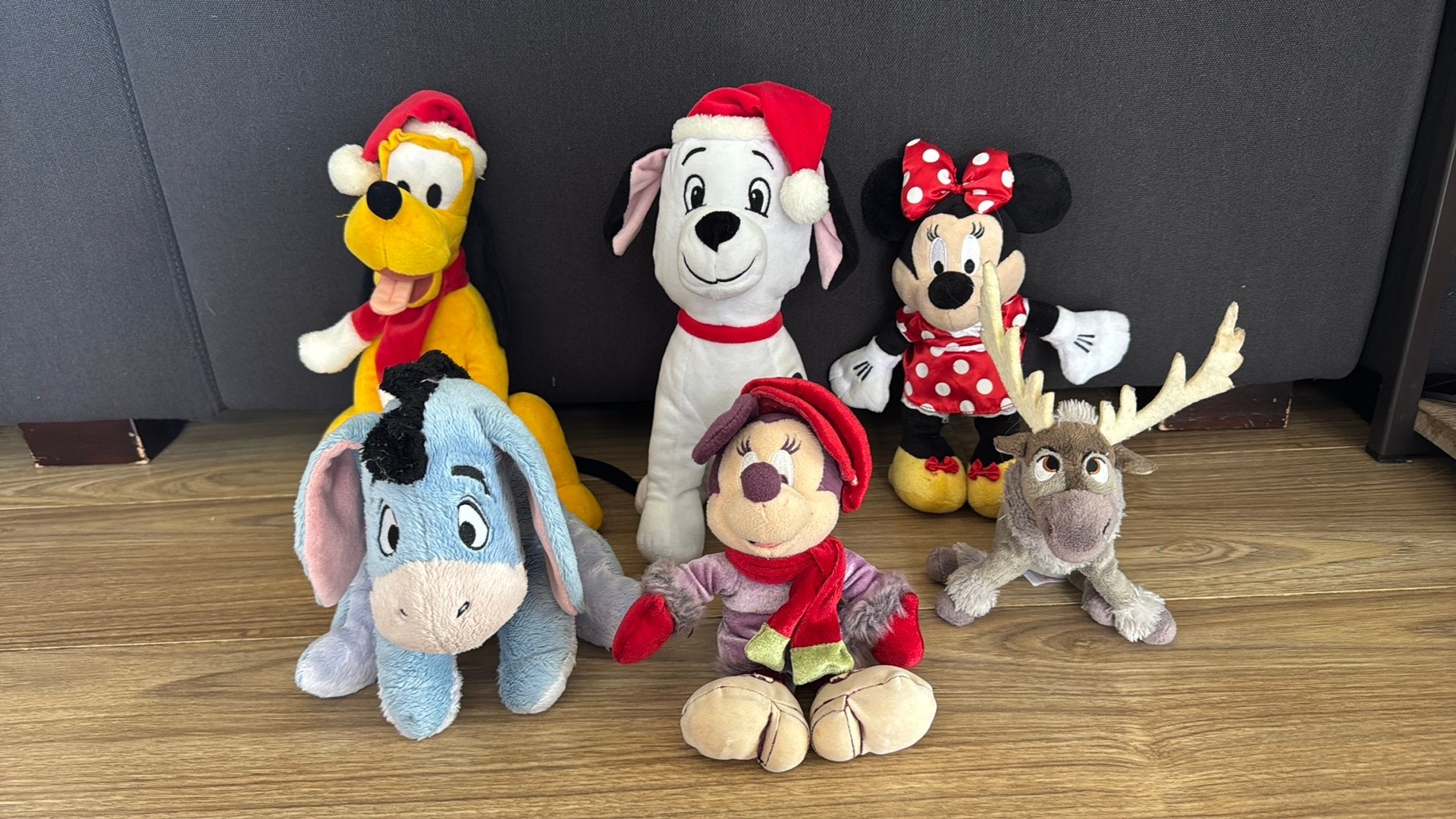 Zes Disney knuffels, Hobby en Vrije tijd, Feestartikelen, Ophalen of Verzenden, Zo goed als nieuw, Versiering, Verjaardag