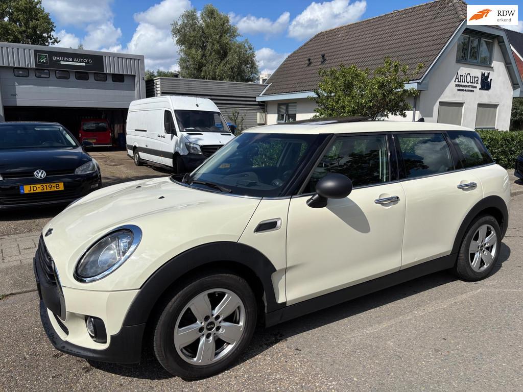 Mini Mini Clubman 1.5 One D Business Pano, Voorwielaandrijving, Gebruikt, 116 pk, Wit
