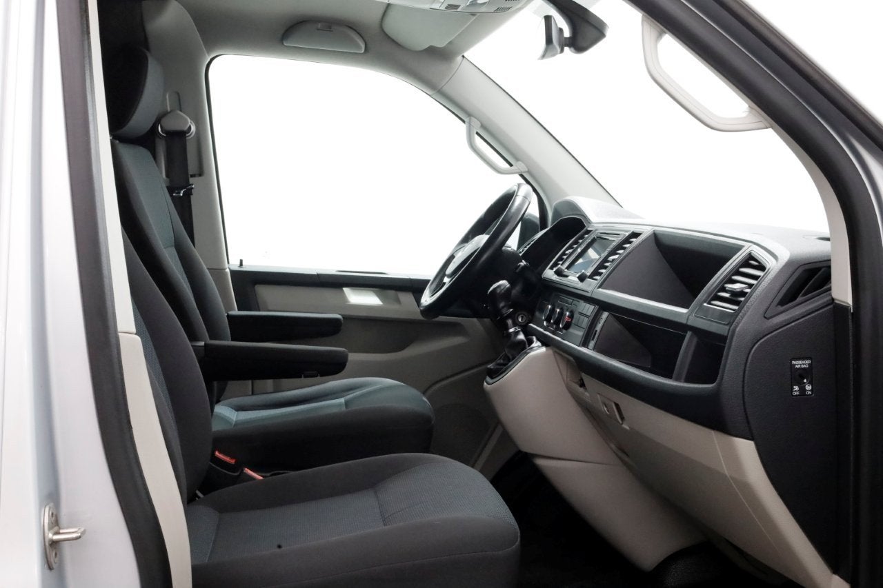 Volkswagen Transporter T6 2.0 TDI 102pk E6 L1H1 Comfortline, Auto's, Voorwielaandrijving, Gebruikt, Euro 6, 4 cilinders