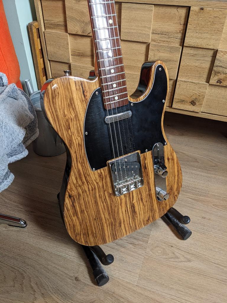 Fender Zebrawood Telecaster gemaakt in Japan, Ophalen of Verzenden, Gebruikt, Solid body, Fender