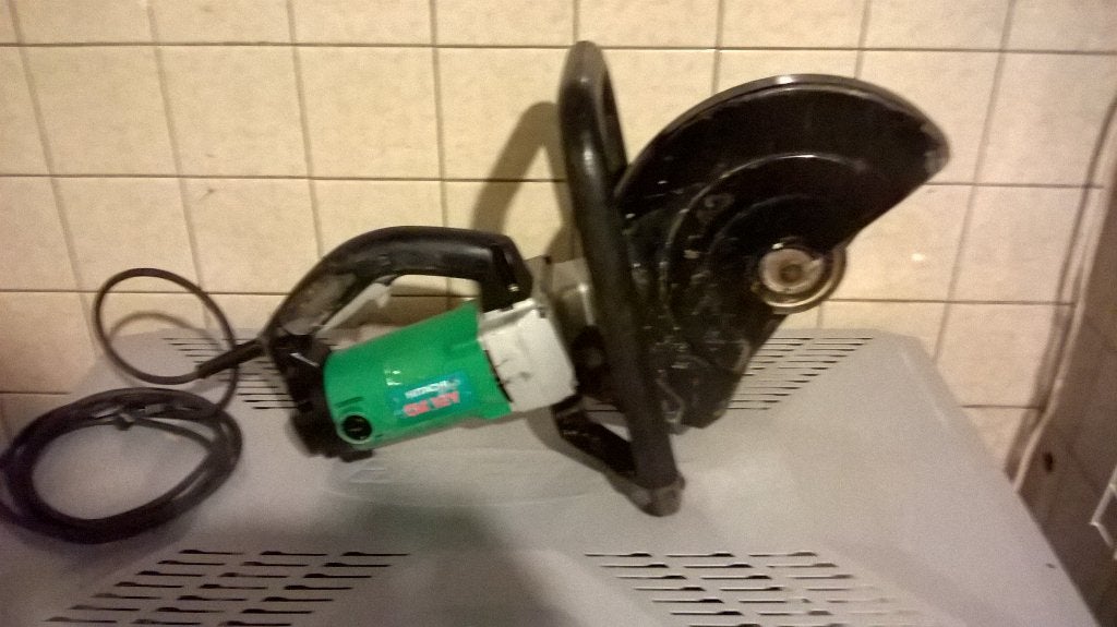 hitachi zaagmachine geschikt voor beton 2400 watt 305 mm, Ophalen, Gebruikt, Overige typen, 30 tot 70 mm