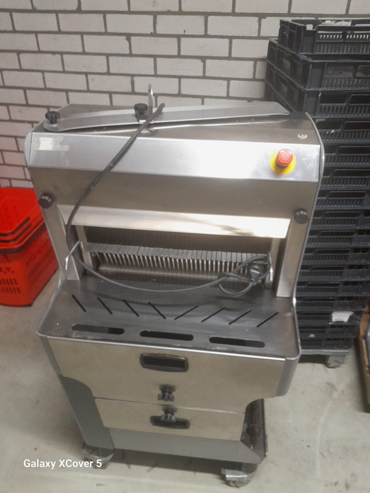 Defecte Professionele Broodsnijmachine voor Horeca en Bakker, Ophalen, Gebruikt, Bakkerij en Slagerij