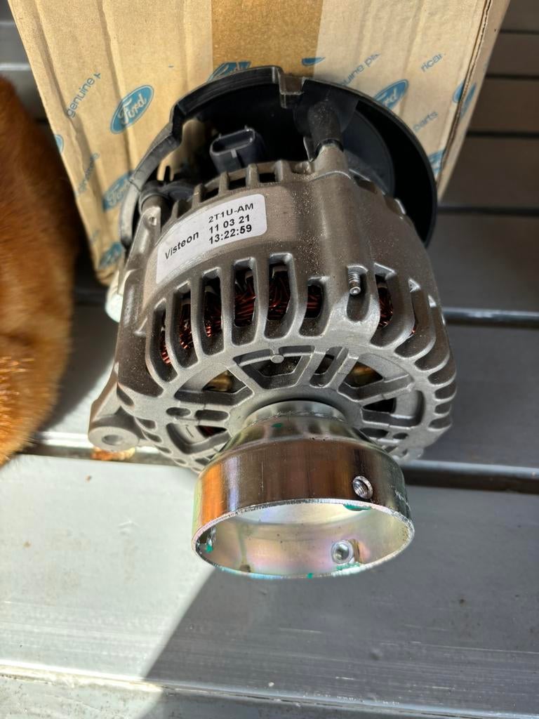 Ford Transit Connect dynamo 105, Ophalen of Verzenden, Nieuw, Ford