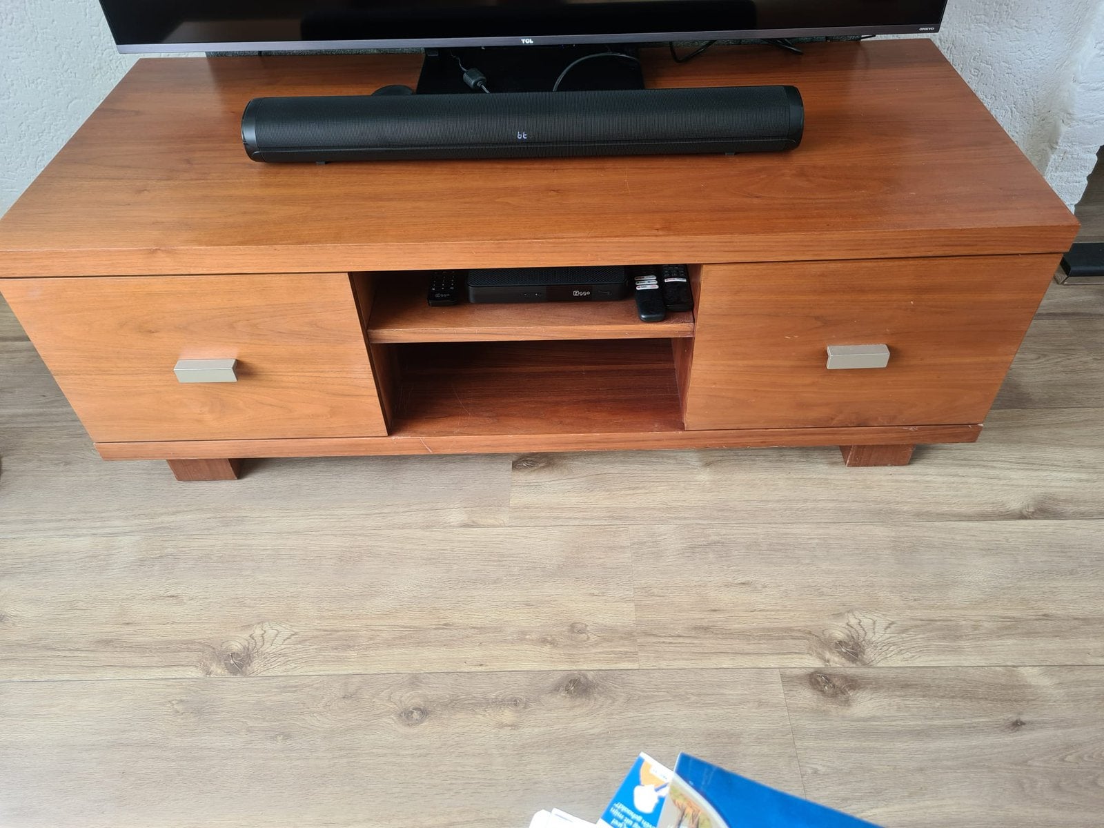 TV meubel - op te halen in Venray! GRATIS, Ophalen, 100 tot 150 cm, Zo goed als nieuw, Minder dan 100 cm