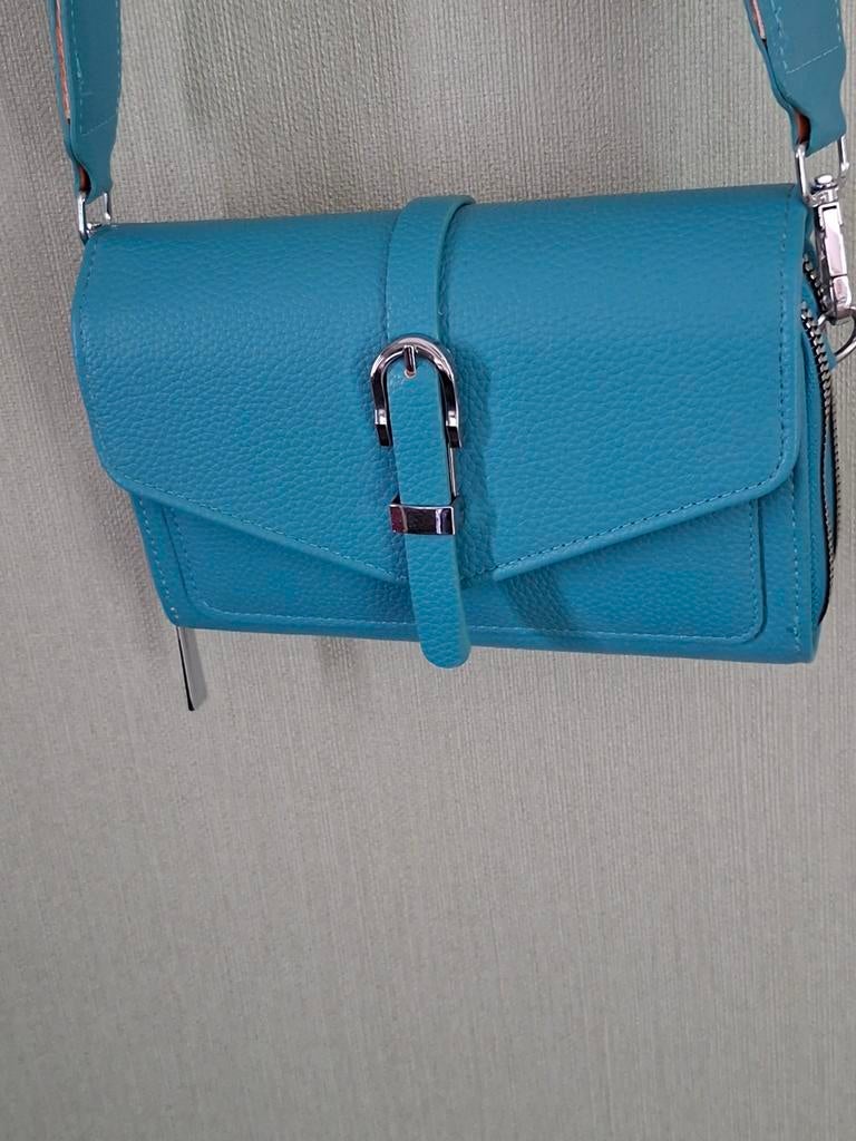 Turquoise schoudertasje met gesp en brede band, Ophalen of Verzenden, Zo goed als nieuw, Blauw, Schoudertasje