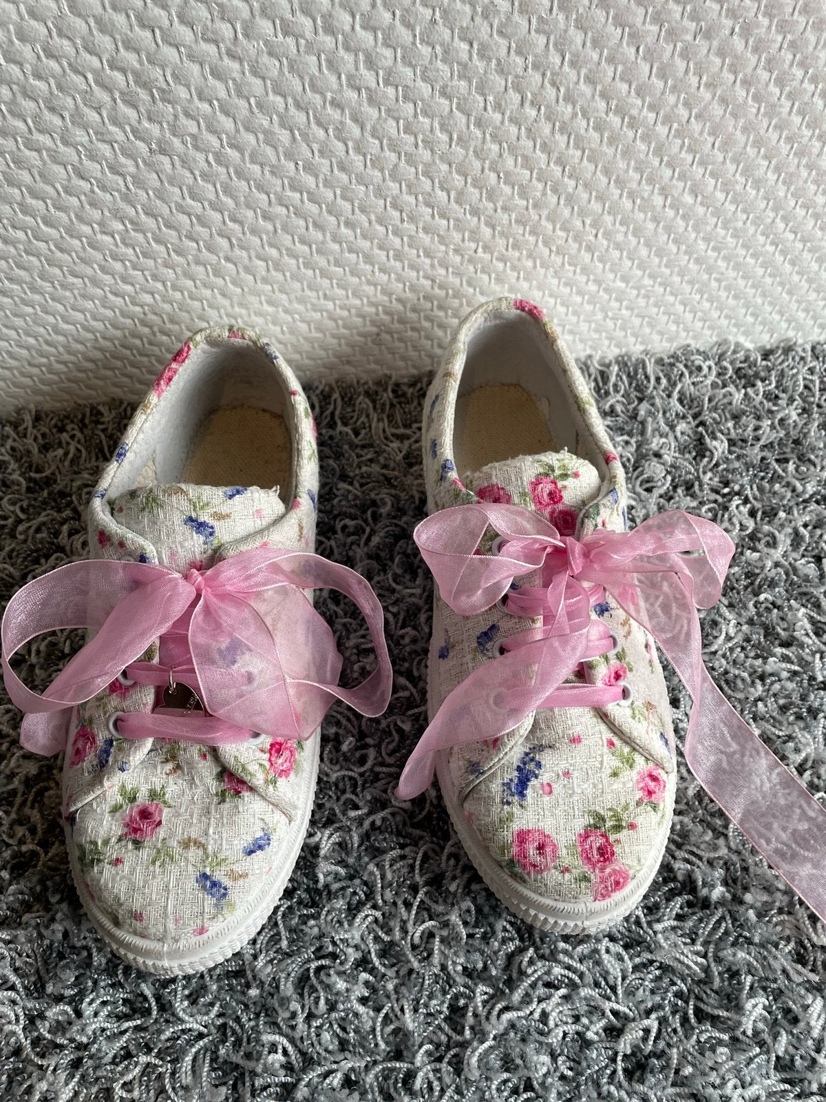 Monnalisa schoenen maar 34, Meisje, Schoenen, Ophalen of Verzenden, Zo goed als nieuw