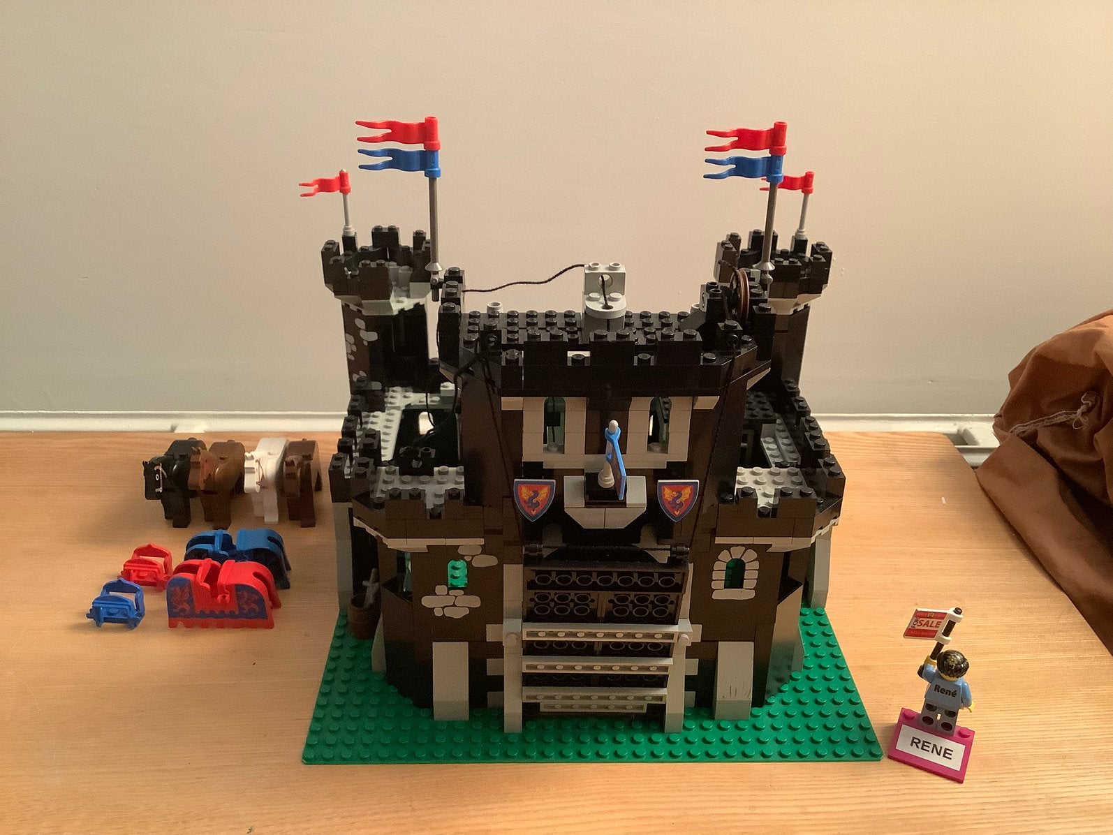 Lego Castle 6085 Black Monarch’s Castle, Kinderen en Baby's, Speelgoed | Duplo en Lego, Gebruikt, Lego, Ophalen of Verzenden, Compleet