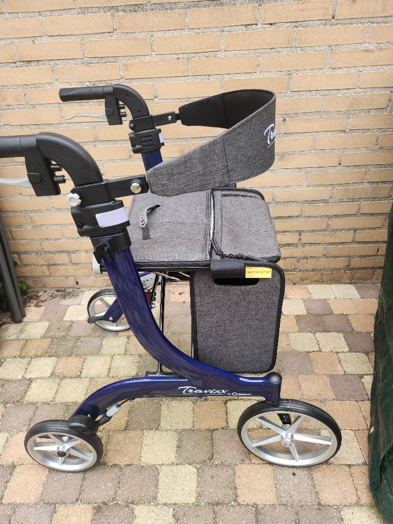 Rollator Travixx Deluxe, Ophalen, Opvouwbaar, Zo goed als nieuw