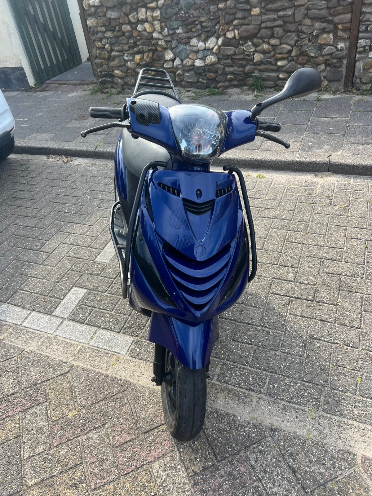 Zip 70cc met wok status, Ophalen, Tweetakt, Maximaal 45 km/u, Zo goed als nieuw
