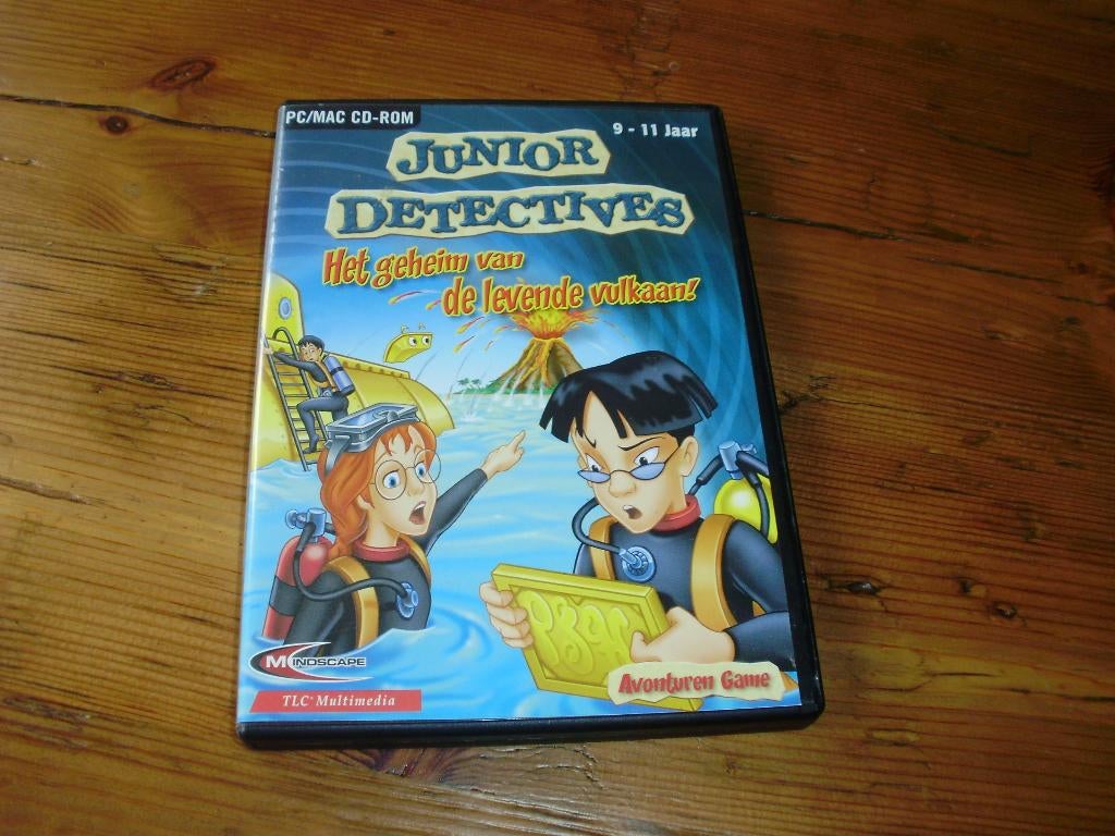 Junior Detectives / CDrom Het geheim van de levende vulkaan, Ophalen of Verzenden, Gebruikt