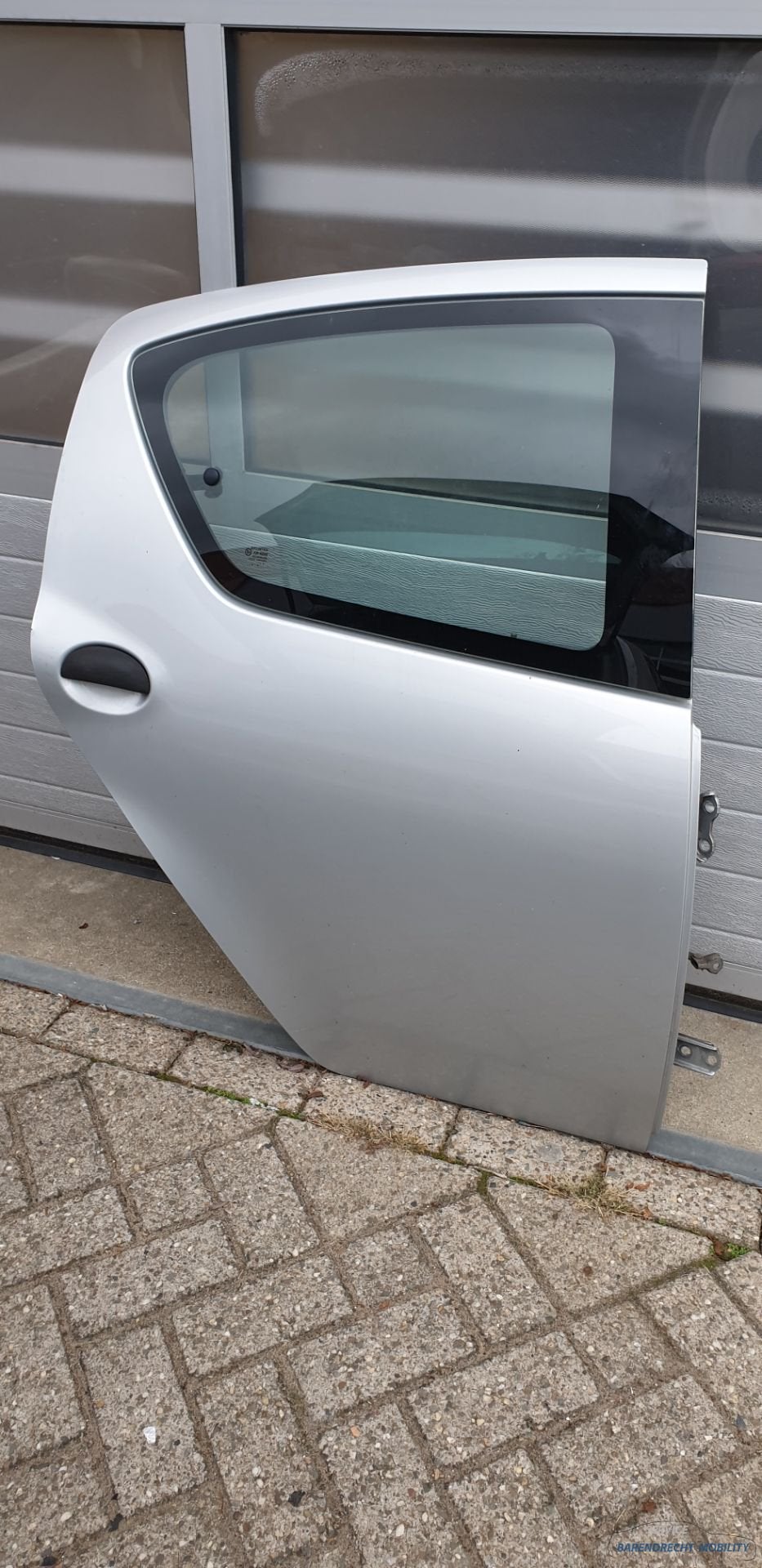 Portier RA Aygo Toyota rechts achter 67113-0H010 KTB passagi, Info@toyota.co.jp, Gebruikt, Deur, Achter