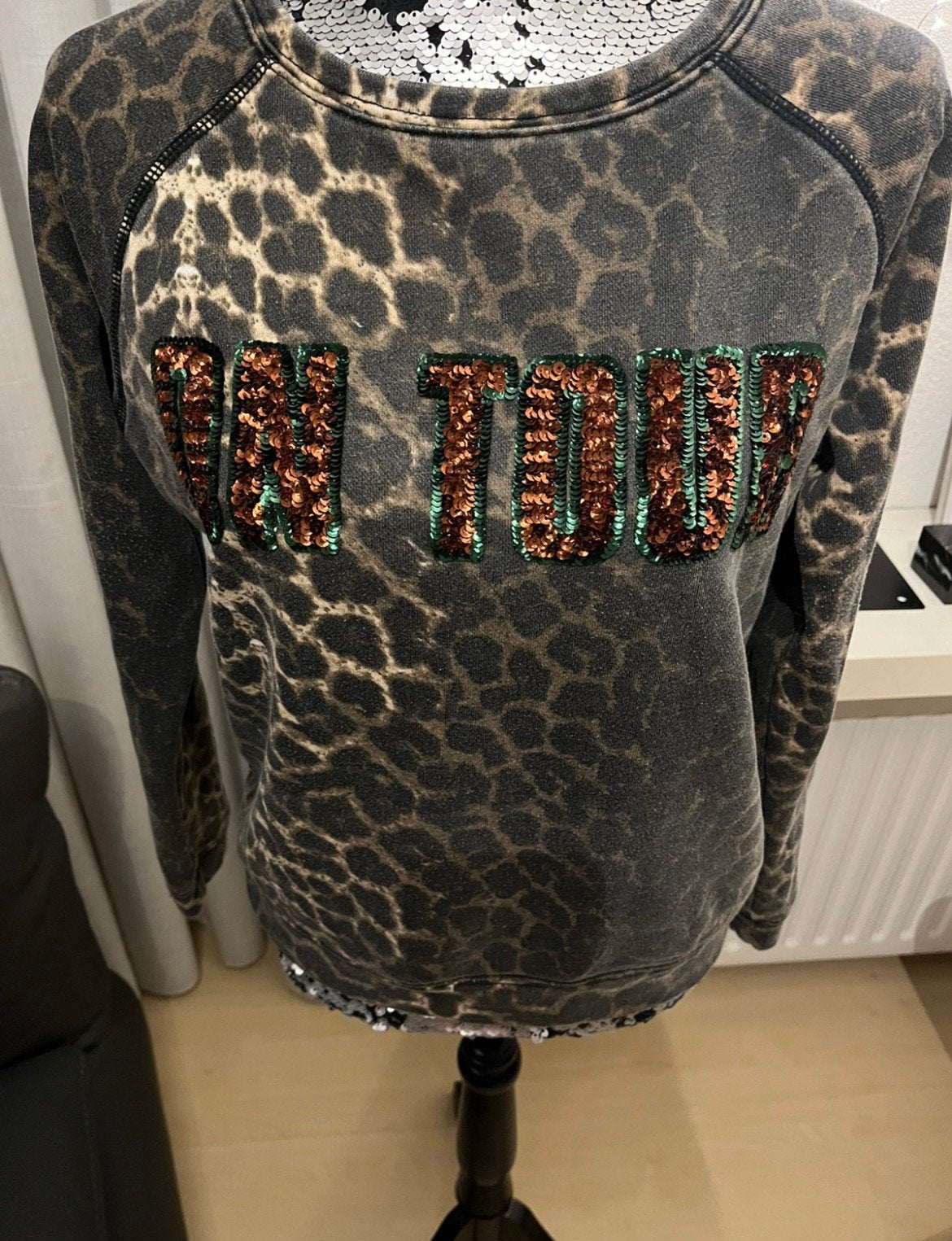 ESSENTIEL ANTWERP hele gave sweater in maat 36, Bruin, Ophalen of Verzenden, Zo goed als nieuw, Lange mouw