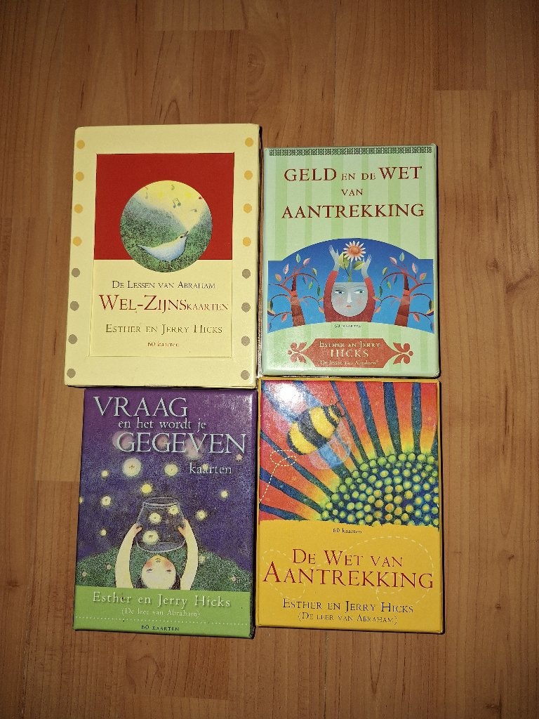 Esther en Jerry Hicks 4 sets kaarten, Ophalen of Verzenden, Zo goed als nieuw, Tarot of Kaarten leggen, Overige typen