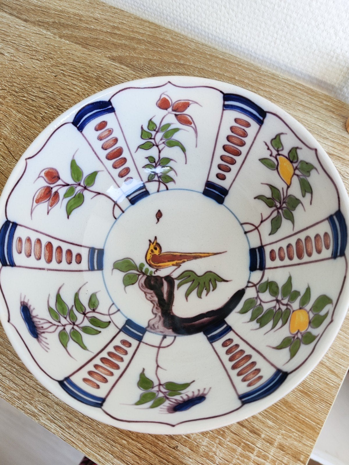 Kom Koninklijke Tichelaar Makkum met vogel- en bloemmotieven, Ophalen of Verzenden