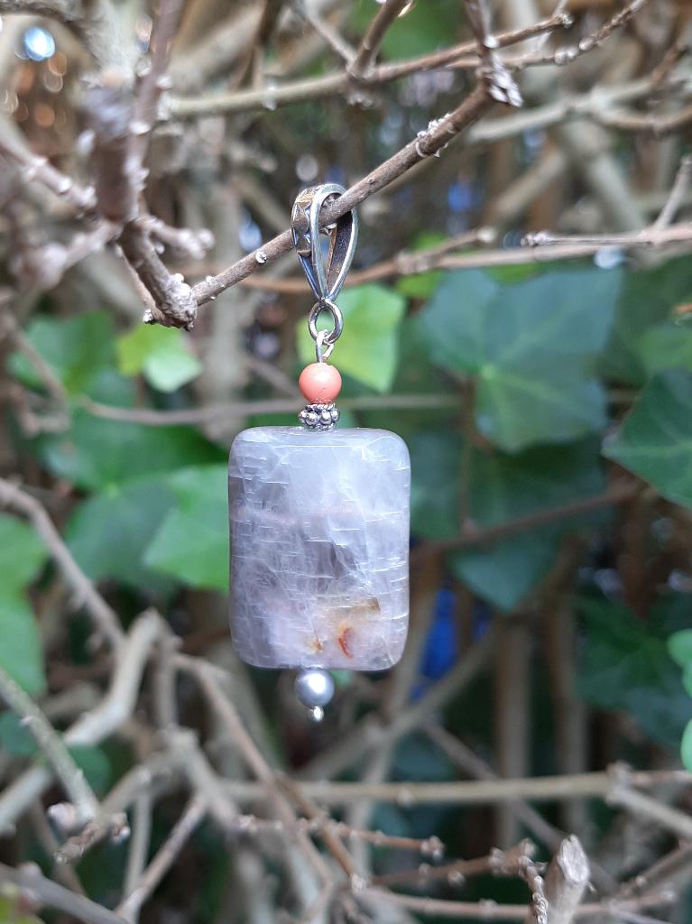 Hanger Grey Quartz swarovski parel-kwarts zilver, Sieraden, Tassen en Uiterlijk, Kettinghangers, Ophalen, Met edelsteen, Nieuw