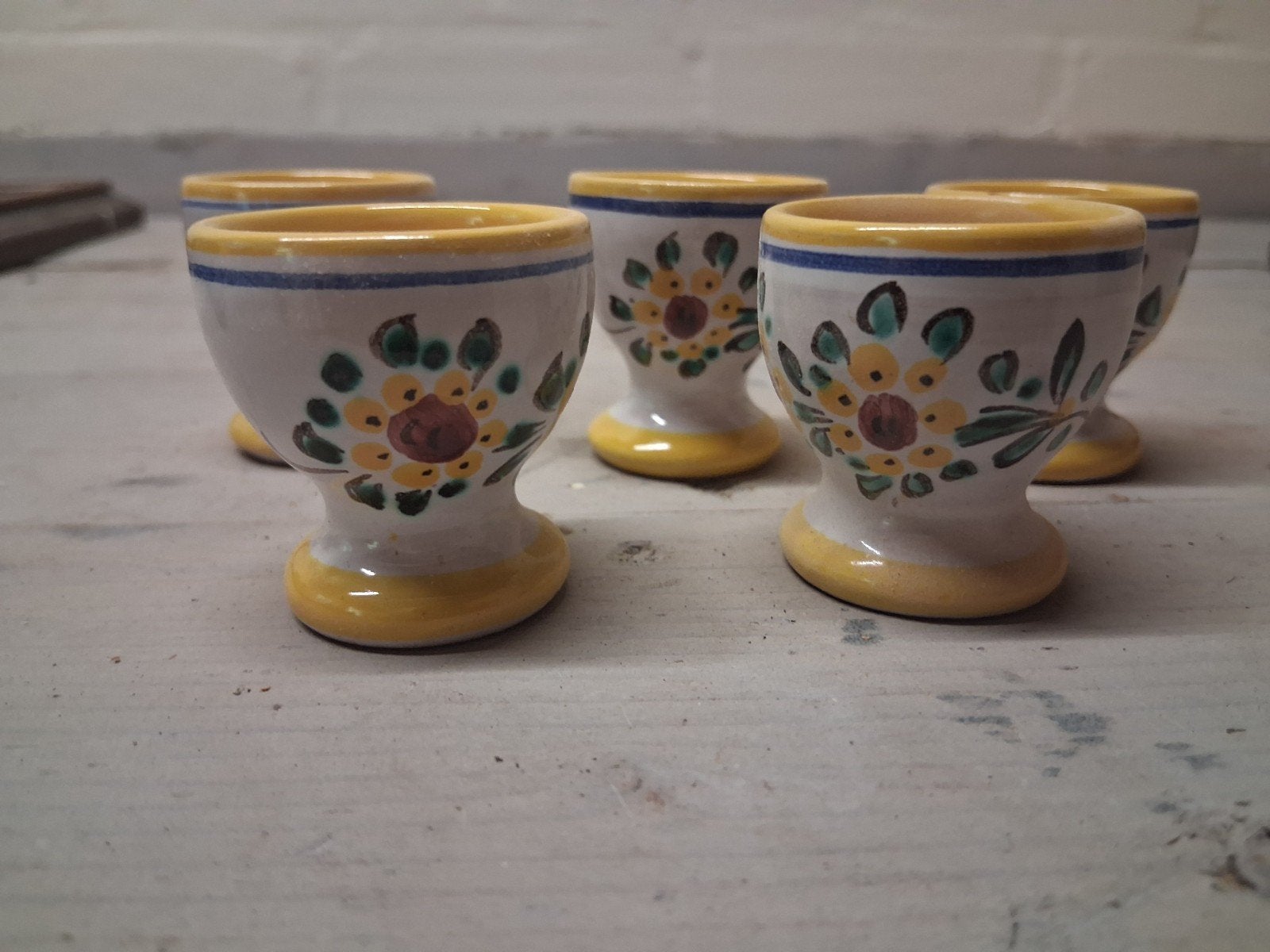 5 eierdopjes  geel met bloem, Ophalen of Verzenden