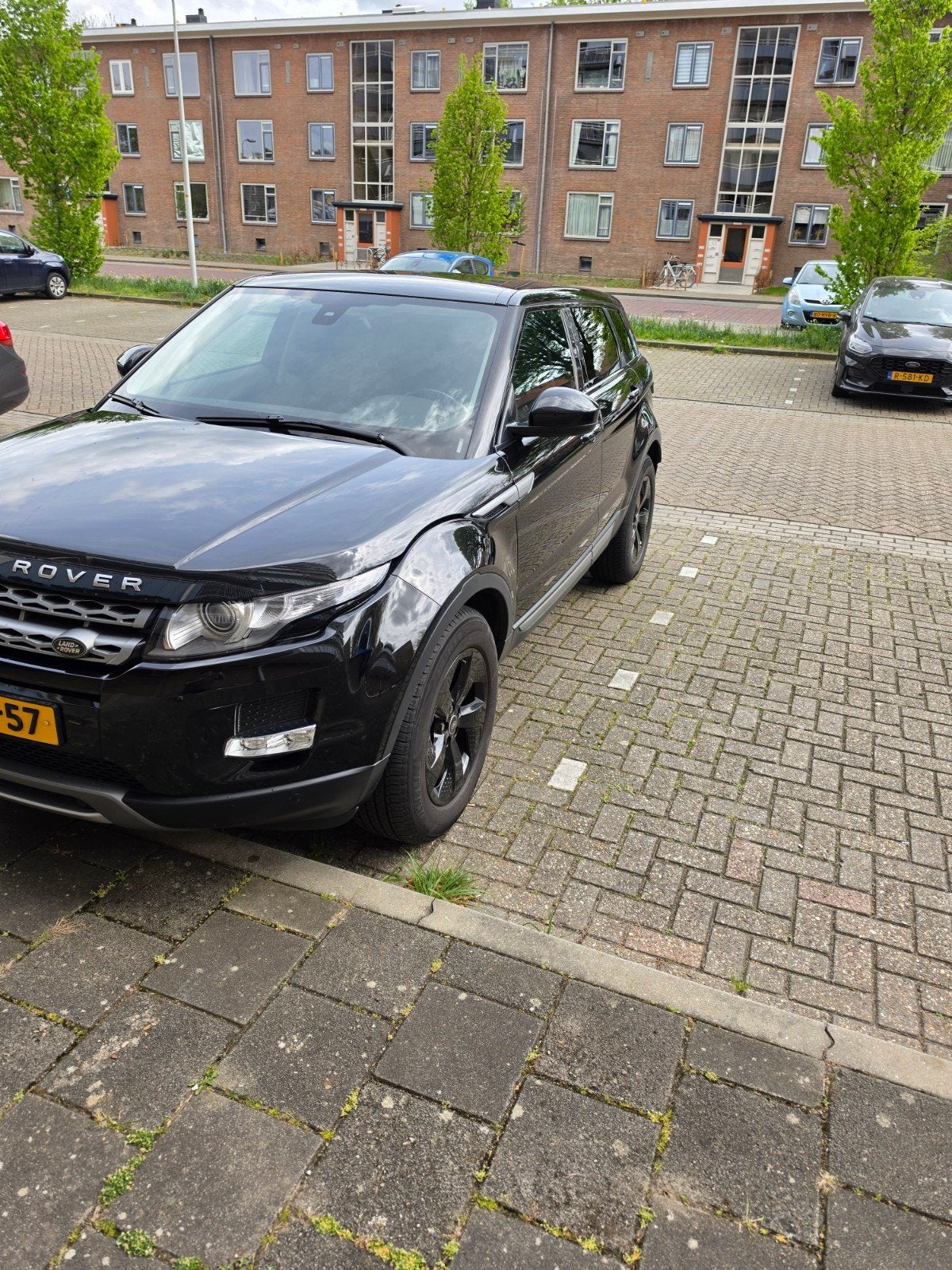 Land Rover Range Rover Evoque 2.0 SI4 4WD AUT 2015 Zwart, Auto's, 1800 kg, 4 cilinders, Zwart, Origineel Nederlands
