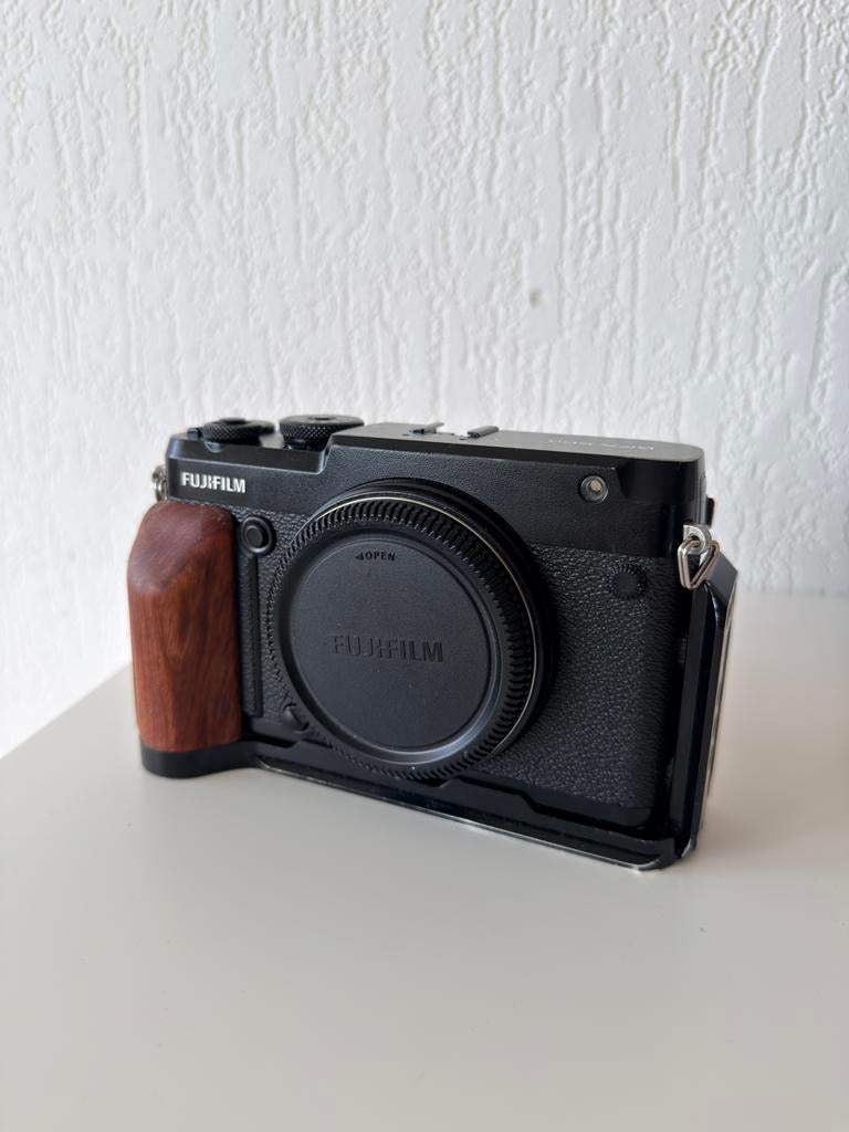 Fujifilm GFX 50R Medium Format + 6 Batteries, Ophalen of Verzenden, Gebruikt, Geen optische zoom