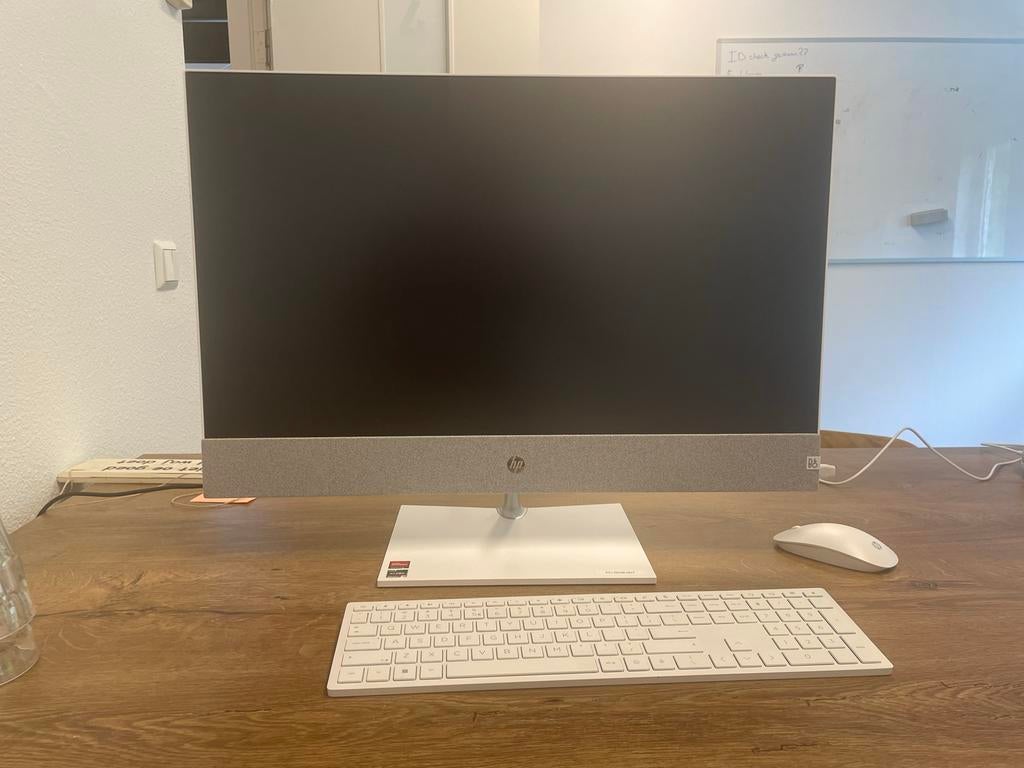HP Pavilion All-in-One 24-ca0685nd - Ryzen 5, 16GB RAM, 512G, Computers en Software, Ophalen, 2 tot 3 Ghz, Zo goed als nieuw, SSD