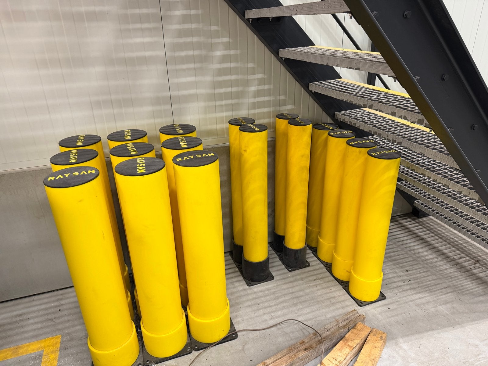 Flexibele kunststof rampalen, diverse diameters, 100cm hoog