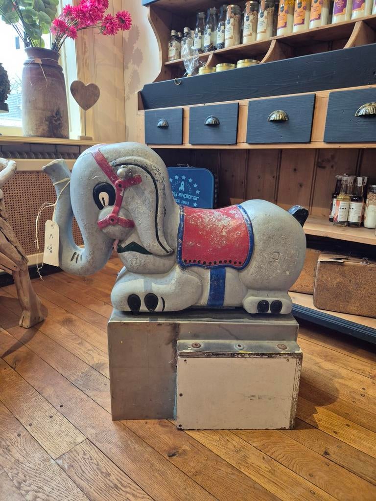 Vintage kermis olifant – unieke decoratie, Antiek en Kunst, Ophalen