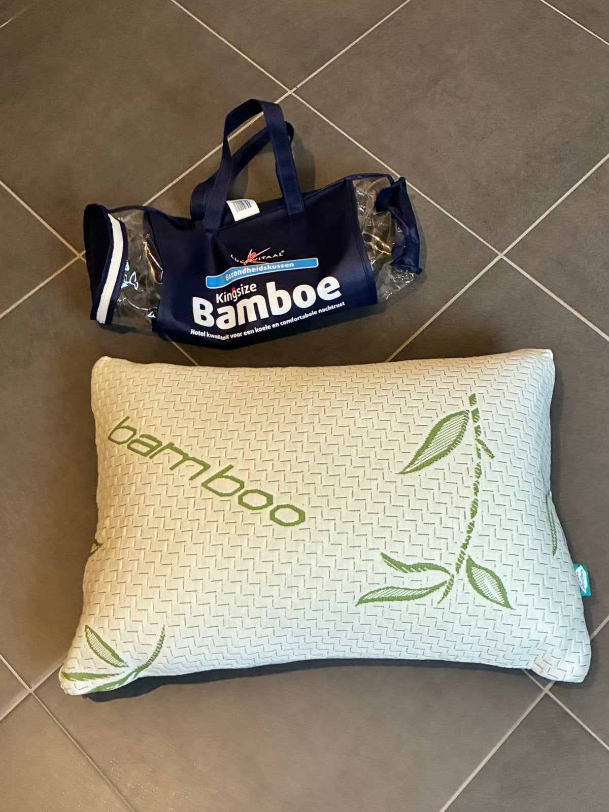 Bamboo gezondheidskussen, Huis en Inrichting, Ophalen of Verzenden, Zo goed als nieuw, Wit