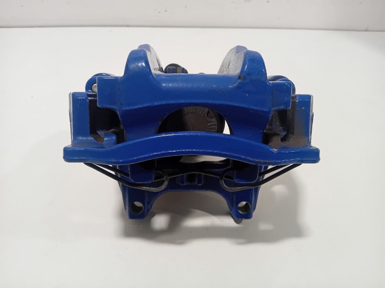 Remklauw rechts achter Volkswagen Golf, Auto-onderdelen, Onderdelen@venauto.nl, Van der Ven Autorecycling B.V., Gebruikt, Ettenseweg 76, 4706 PB Roosendaal, The Netherlands
