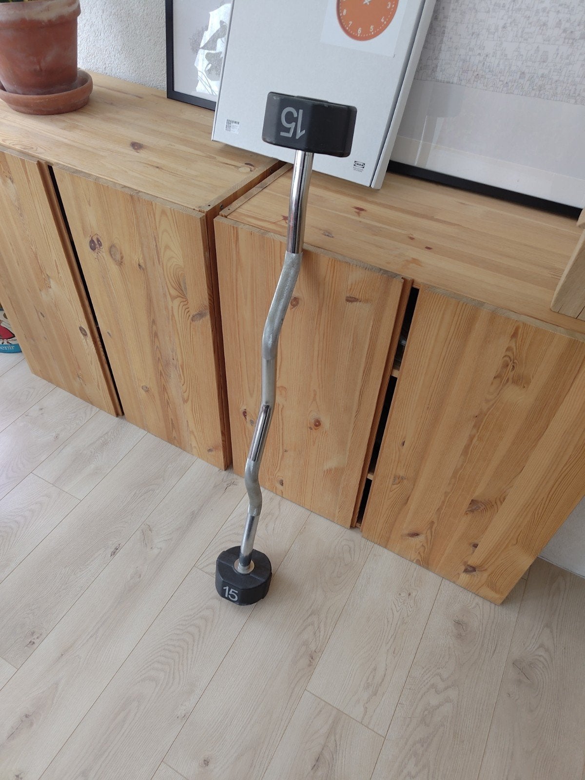 LifeMaxx EZ Curl Halterstang met 15kg gewichten, Sport en Fitness, Ophalen, Gebruikt, Halterstangen