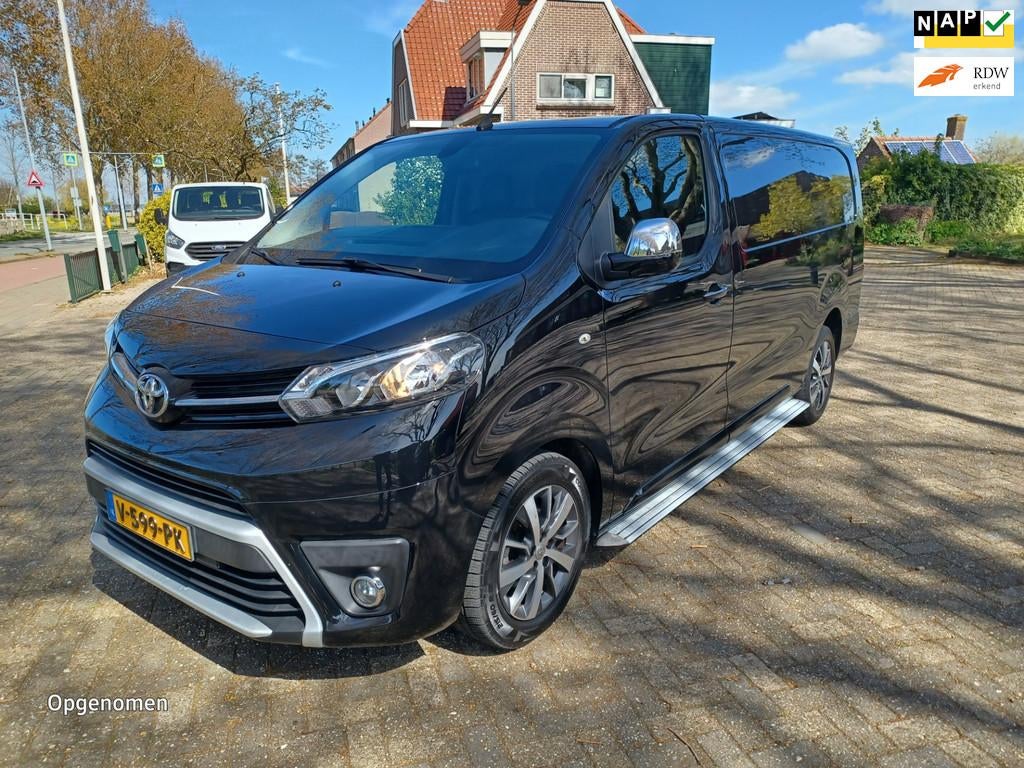 Toyota PROACE Worker 2.0 D-4D Black Edition Automaat, Auto's, Bestelauto's, Gebruikt, Euro 6, 4 cilinders, Bedrijf