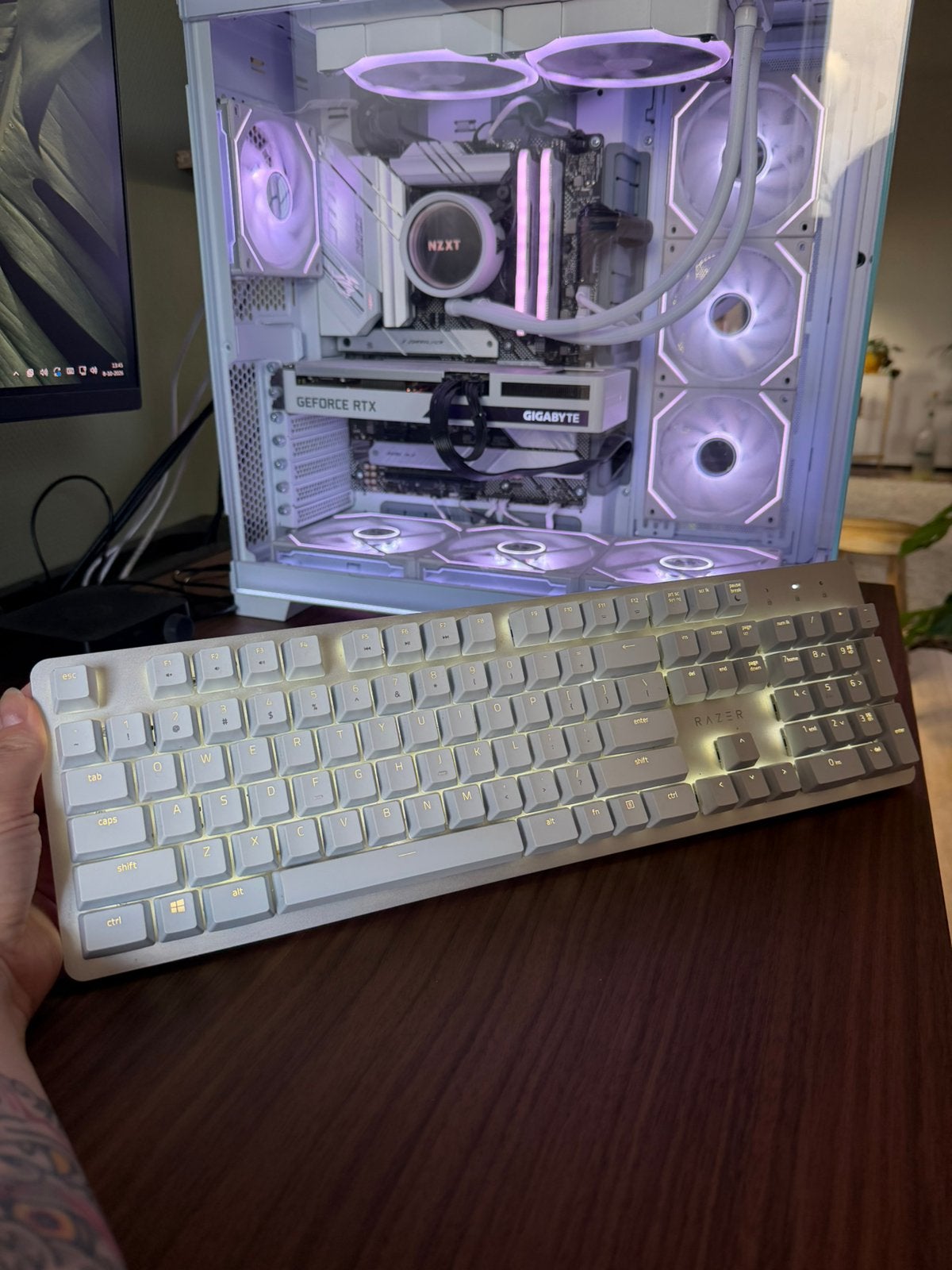 Razer Pro Type Draadloos Mechanisch Toetsenbord (Wit), Computers en Software, Ophalen, Zo goed als nieuw