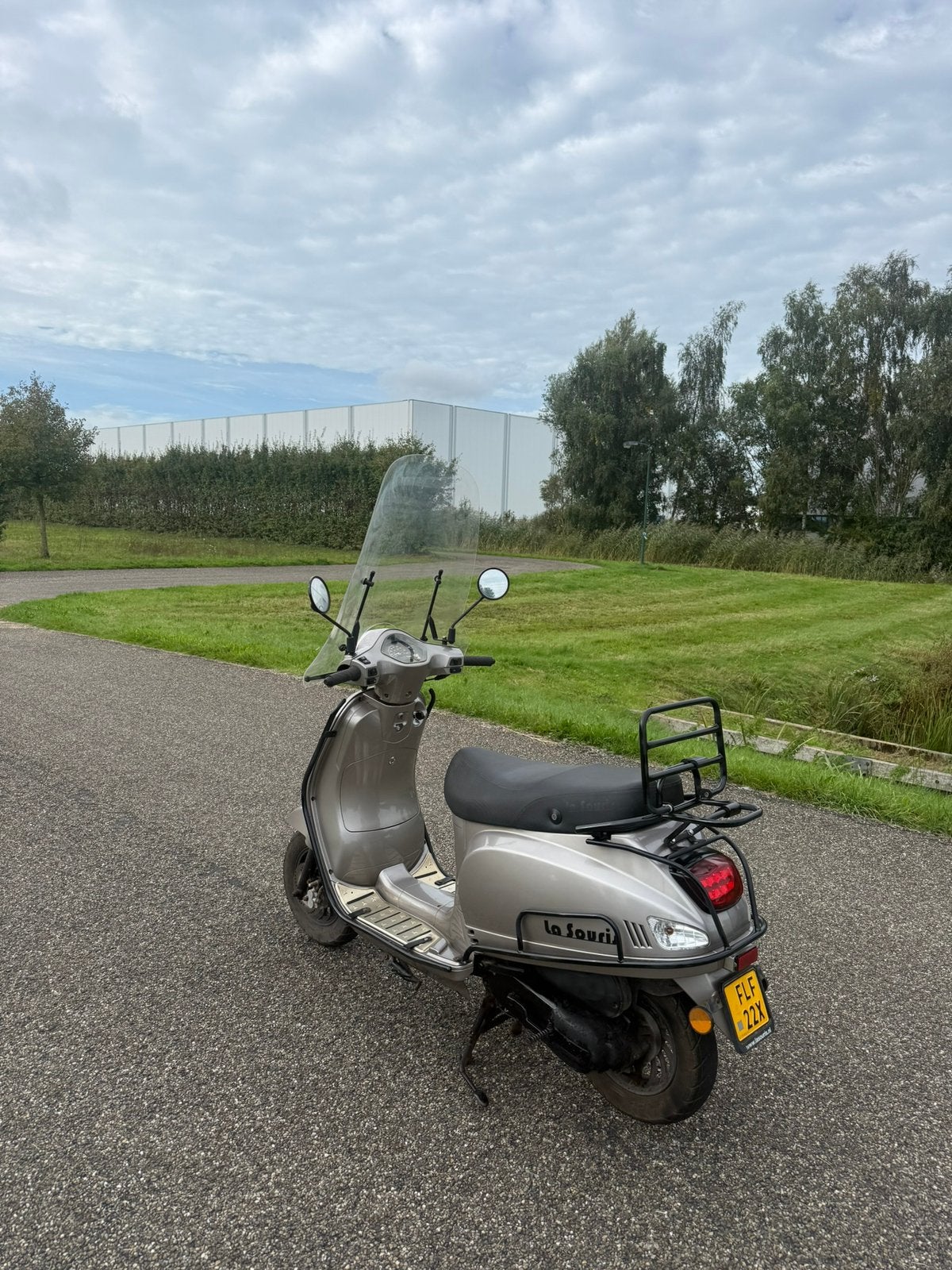 La Souris Sourini Brom Scooter Geel Kenteken, Zo goed als nieuw, Benzine, D, Ophalen