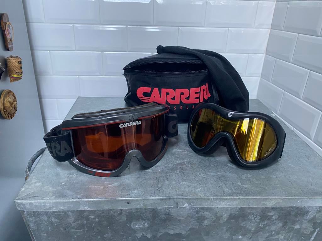 t.e.a.b.Twee skibrilllen merk Carrera incl.tasje, Overige typen, Zo goed als nieuw, Skiën, Minder dan 100 cm