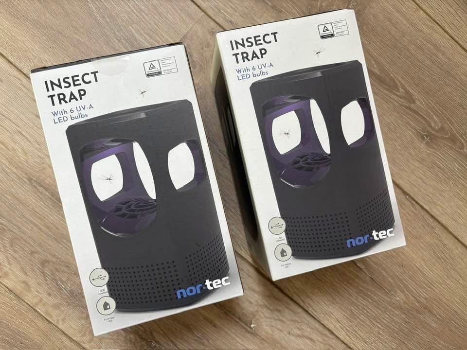Elektrische insectenvangers vliegen muggen, nieuw in doos.