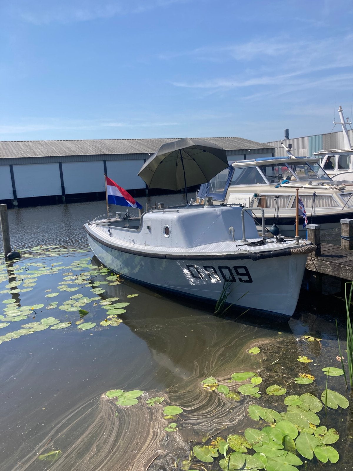 Sloep, ex Nederlandse Marine. Tender van de hrms Zeeland, Ophalen, Tender, Gebruikt, Binnenboordmotor