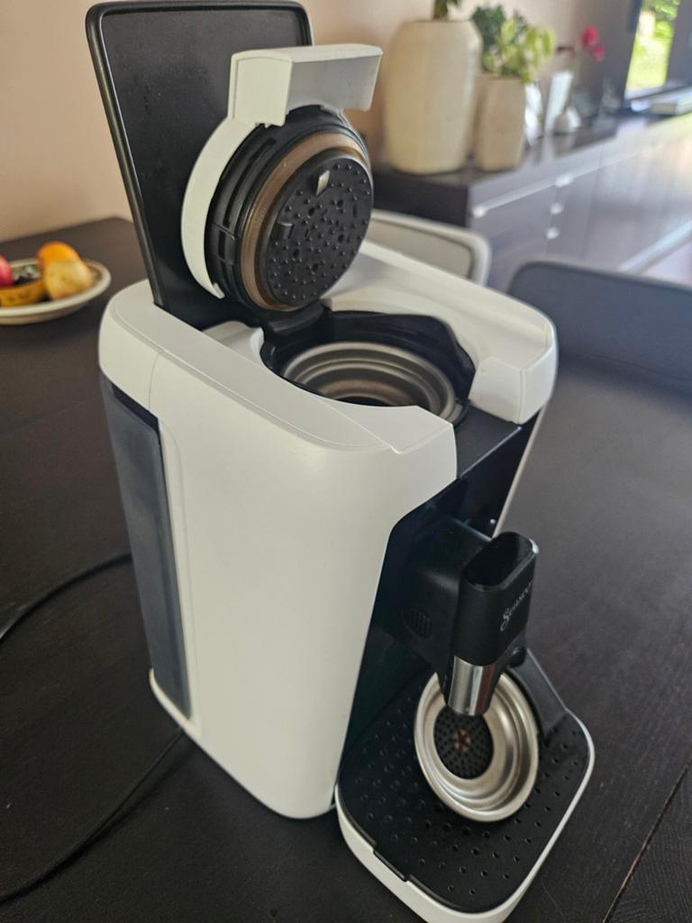 Philips Senseo Koffiezetapparaat Wit, Ophalen, Afneembaar waterreservoir, Koffiemachine, Zo goed als nieuw