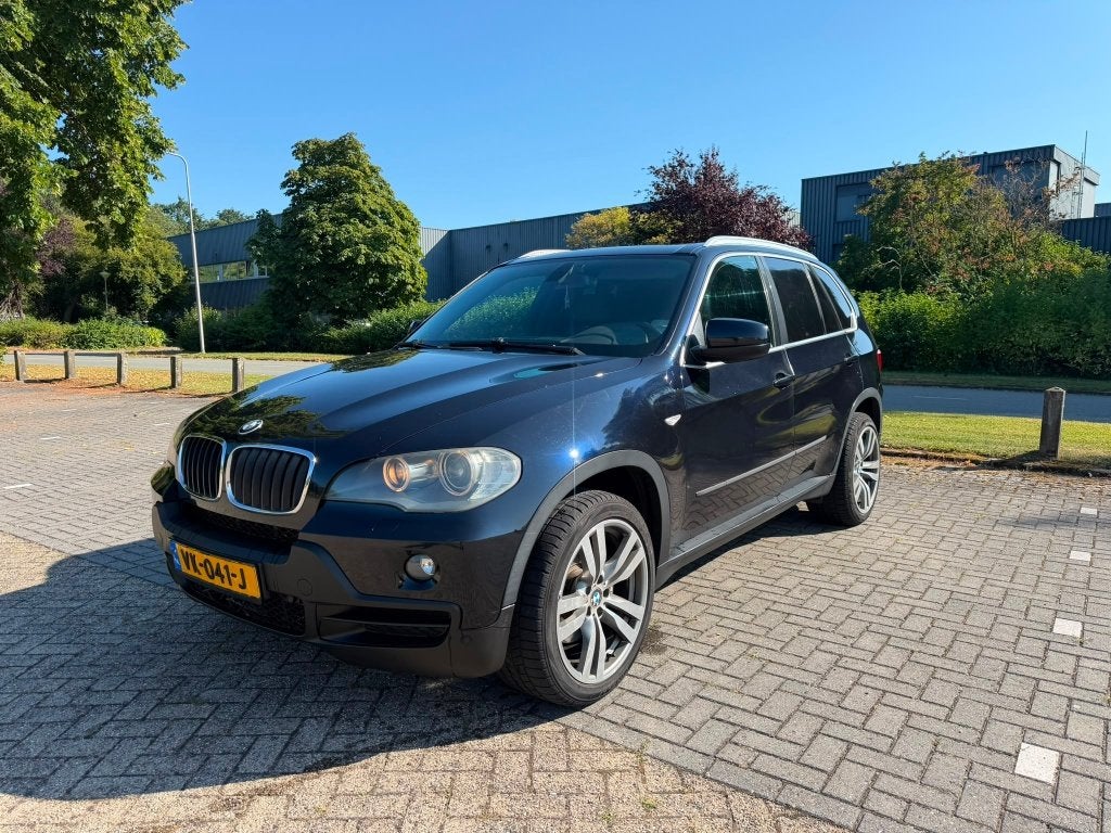 BMW X5 3.0D 2008 Grijskenteken yougtmr Mpakket + winter set, Automaat, Zwart, 2993 cc, Blauw