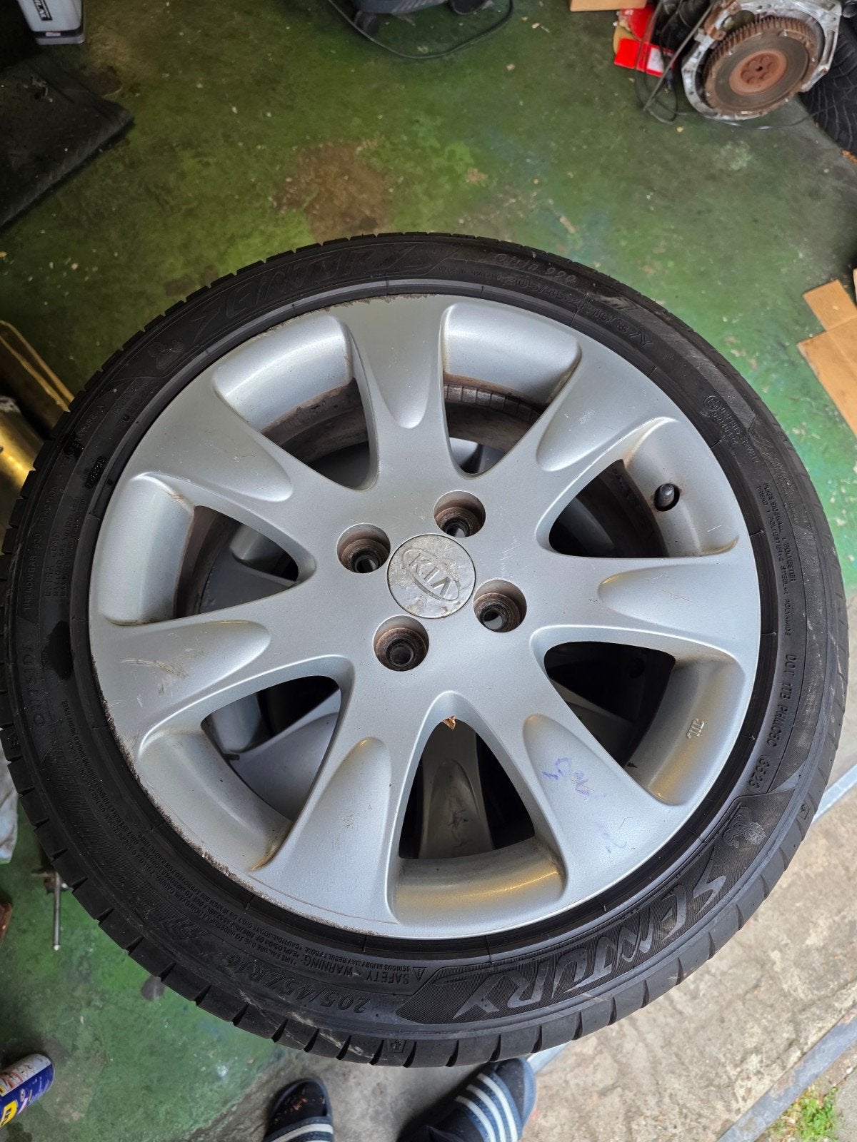 Kia Sportage velgen 16 inch met banden, Auto-onderdelen, Banden en Velgen, Gebruikt, 16 inch, Banden en Velgen, Ophalen of Verzenden