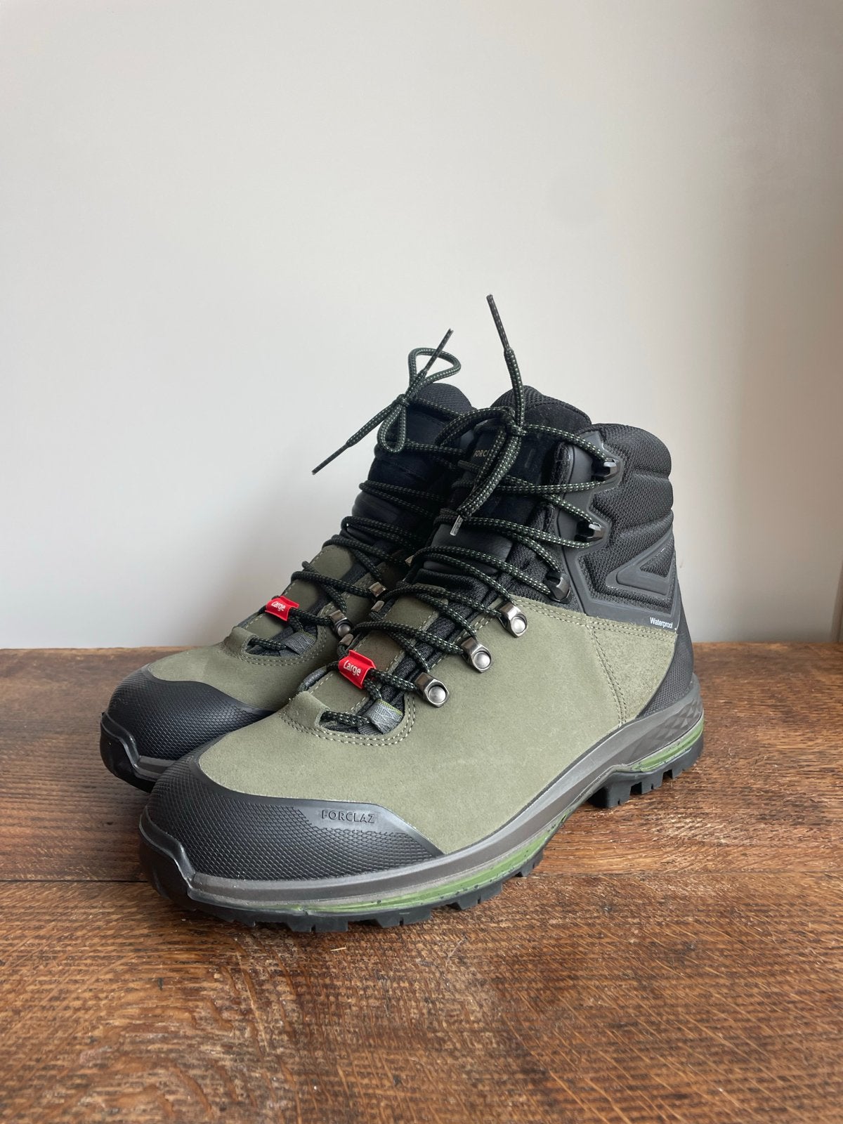 (Niet gedragen) Forclaz MT100 leren wandelschoenen - Maat 44, Ophalen, Zo goed als nieuw, Schoenen